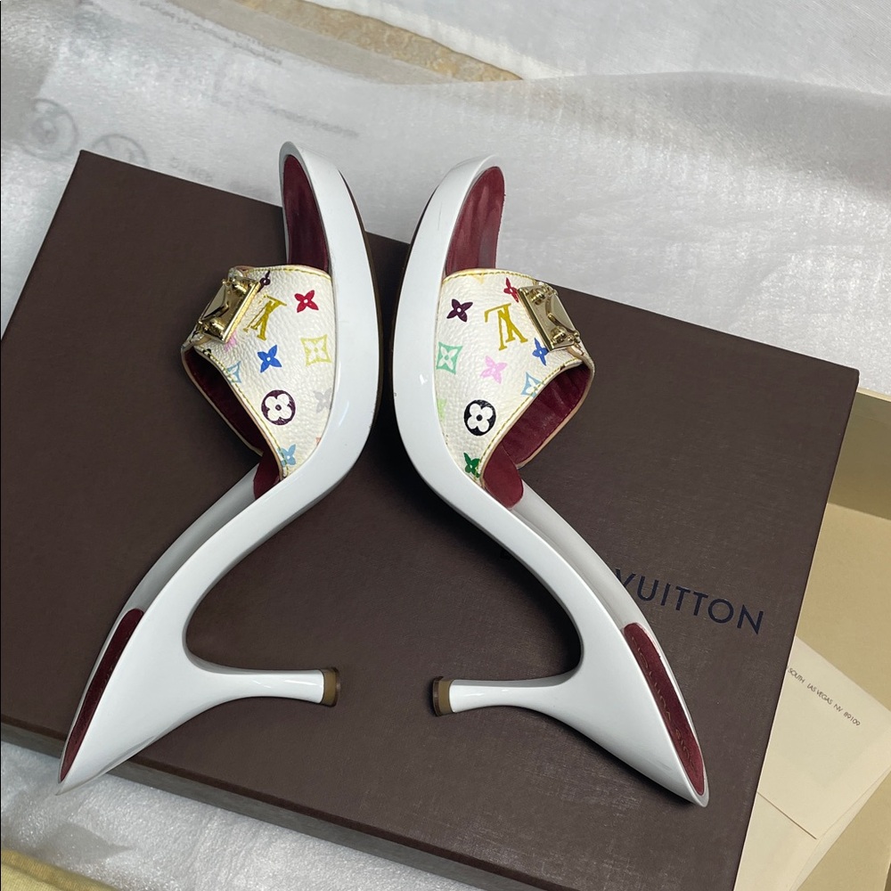 Louis Vuitton MURAKAMI MONOGRAM multicolor pumps heels 35